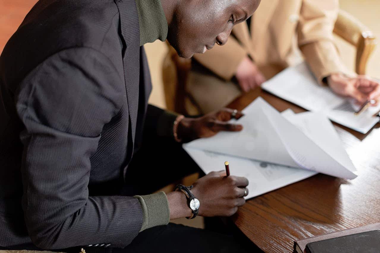 Guarantor Explained: What Parents Need to Know Before Signing a Student Tenancy